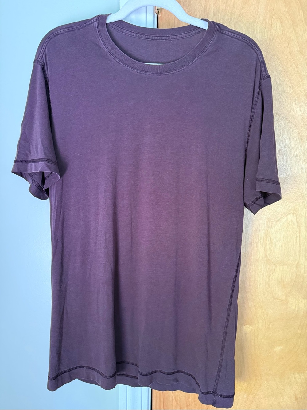 Lululemon Men's Crewneck T-Shirt - Deep Plum